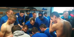 La joie dans les vestiaires du FC Landerneau