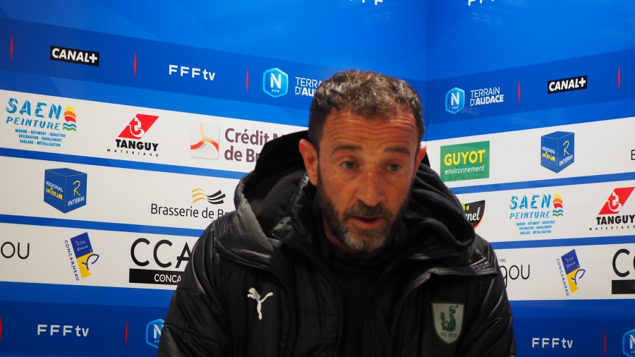 Nicolas Guibal (entraîneur du Sète FC 34) 